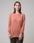 LS T-SHIRT V BUTTONS