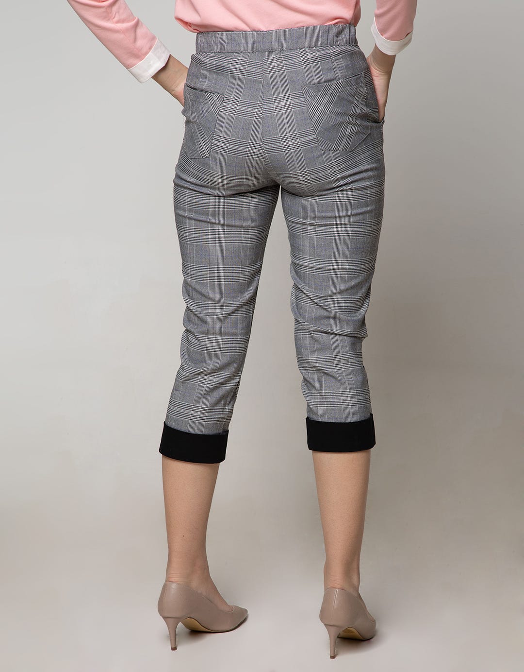 LONG PANTS ROLLED UP