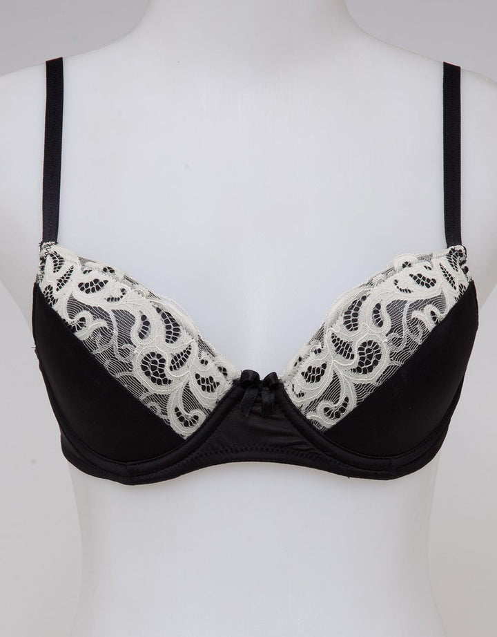St. Yves Non Push Up Regular With Lace