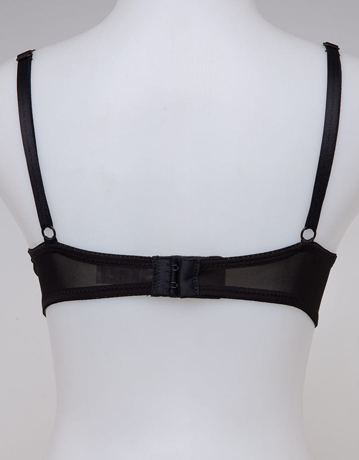 St. Yves Non Push Up Regular With Lace