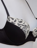 St. Yves Non Push Up Regular With Lace