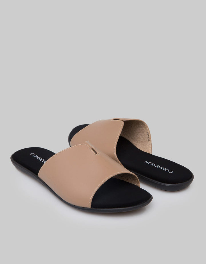 Connexion Slipper Sandals Wide Strap