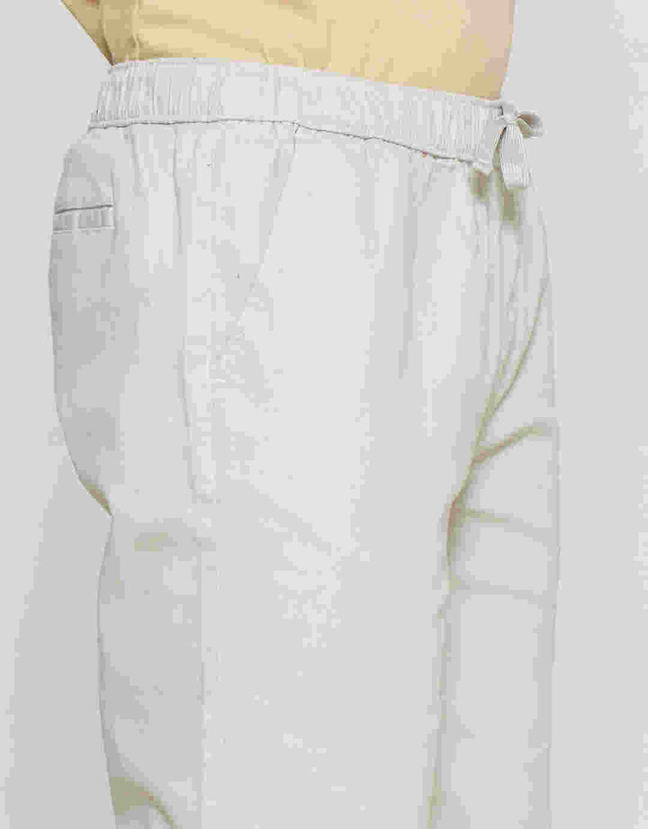 Nevada Woven Twill Texture Swss01 Celana Pendek Pria