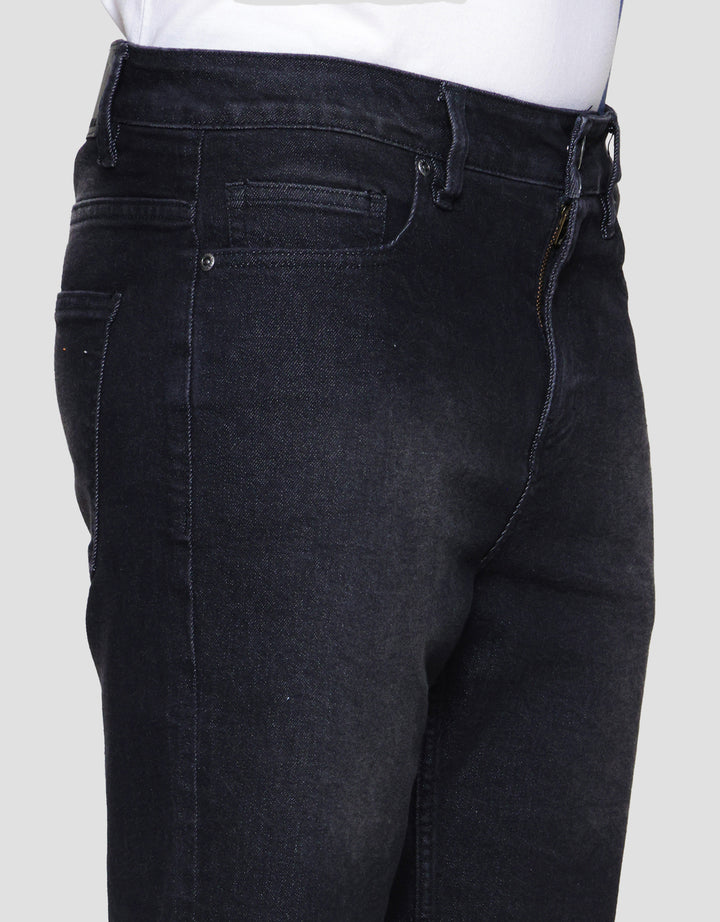 Nevada Basic Slim Fit Celana Pendek Denim Pria