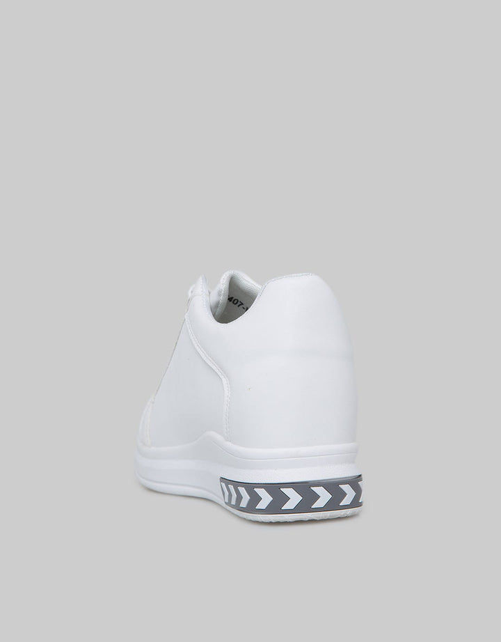 Laviola Star Patch Sneakers