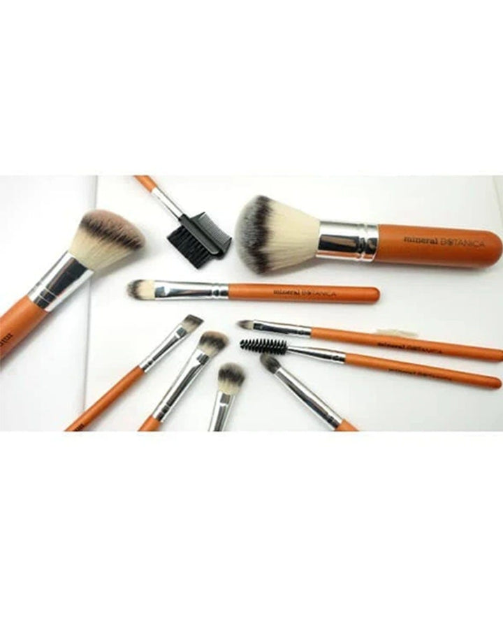 Mineral Botanica Brush Kit Set 2 gr