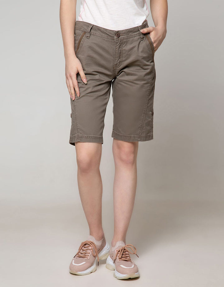 Cardinal Girl Button Side Short Pants
