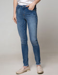 Cardinal Girl Washed and Ripped Long Jeans