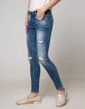 Cardinal Girl Ripped Casual Jeans