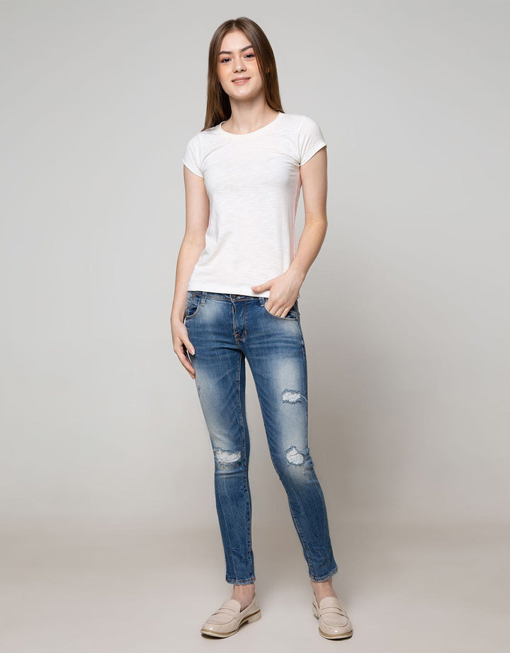 Cardinal Girl Ripped Casual Jeans