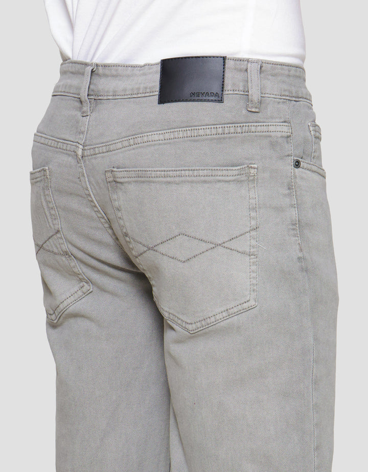 Nevada Color Celana Panjang Denim Slim Pria