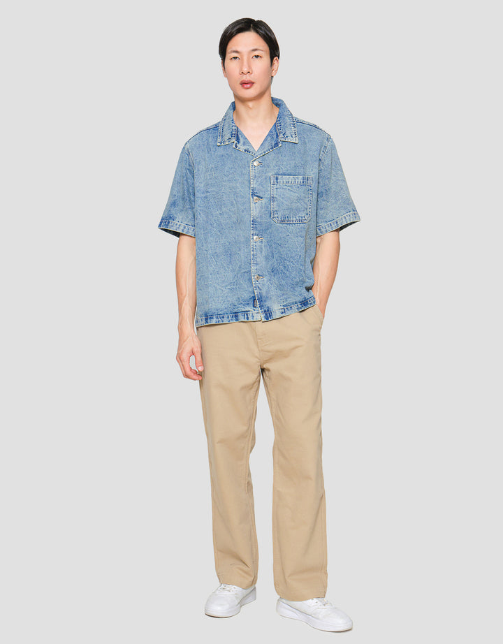 Nevada Woven Top Light Denim Boxy Kemeja Pria