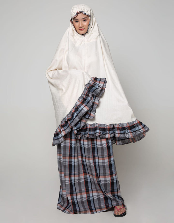 Intresse Squirel Sarung Grey