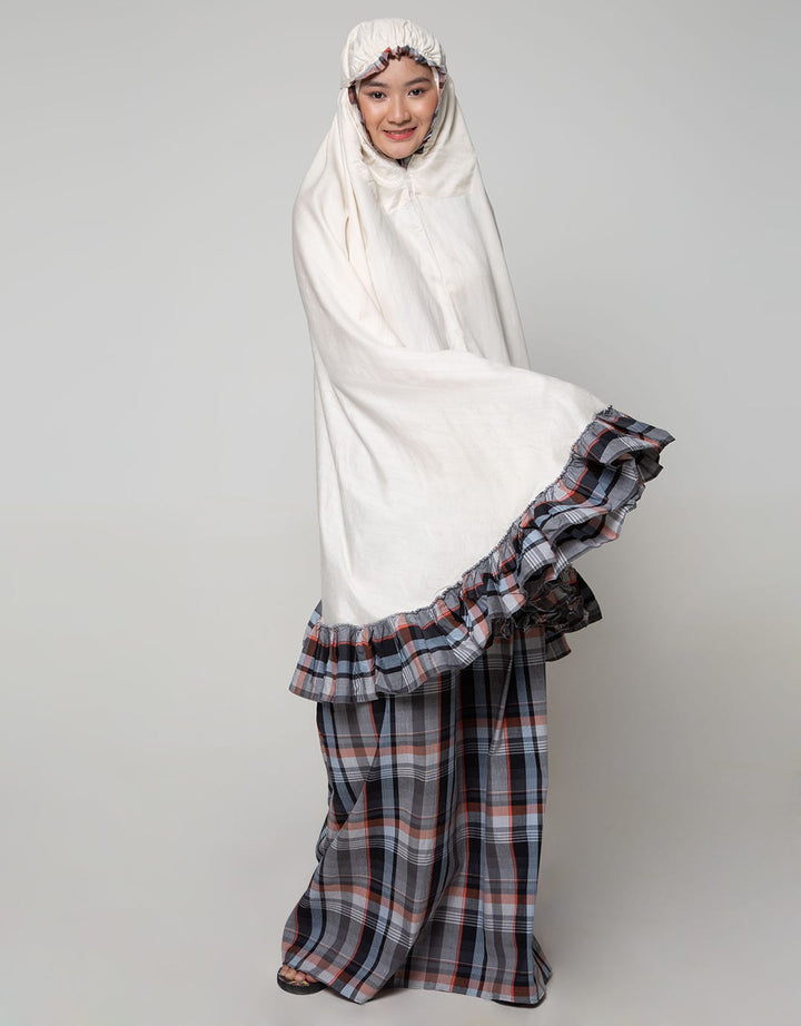 Intresse Squirel Sarung Grey