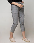 Details Long Pants Tapered