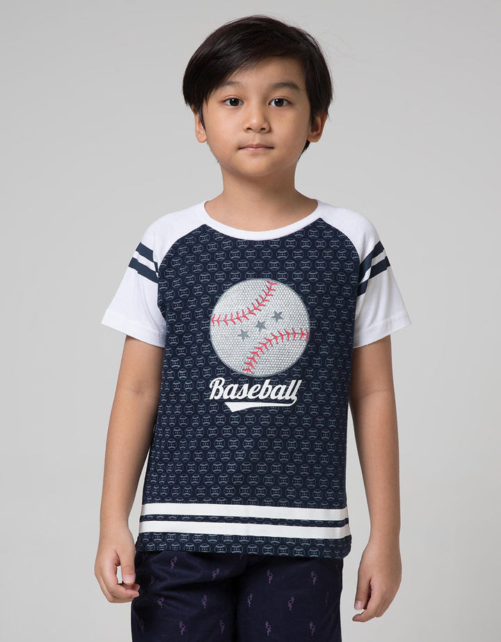 Little M Raglan T-Shirt