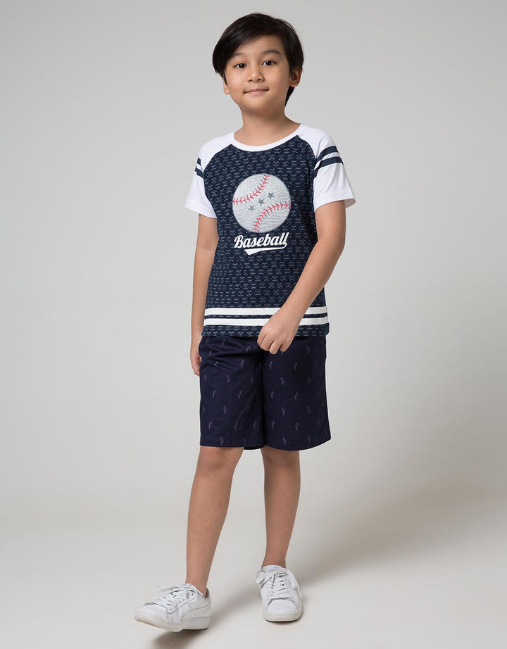 Little M Raglan T-Shirt