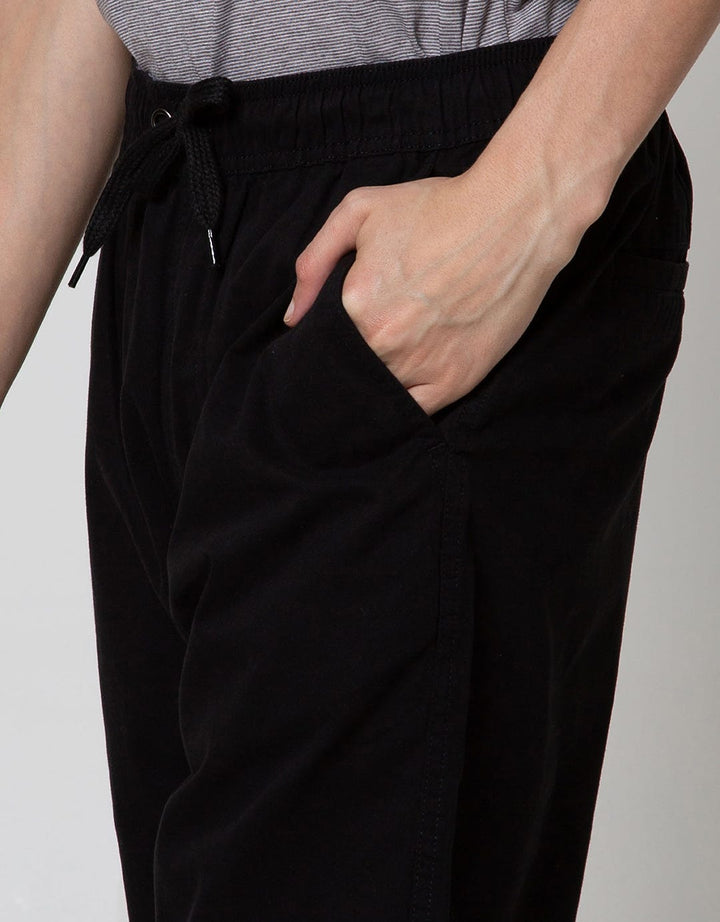 Cole Short Pants Woven Solid Pull On