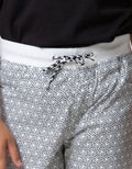 Nevada Kids Bottom Short Woven Crop Labyrinth