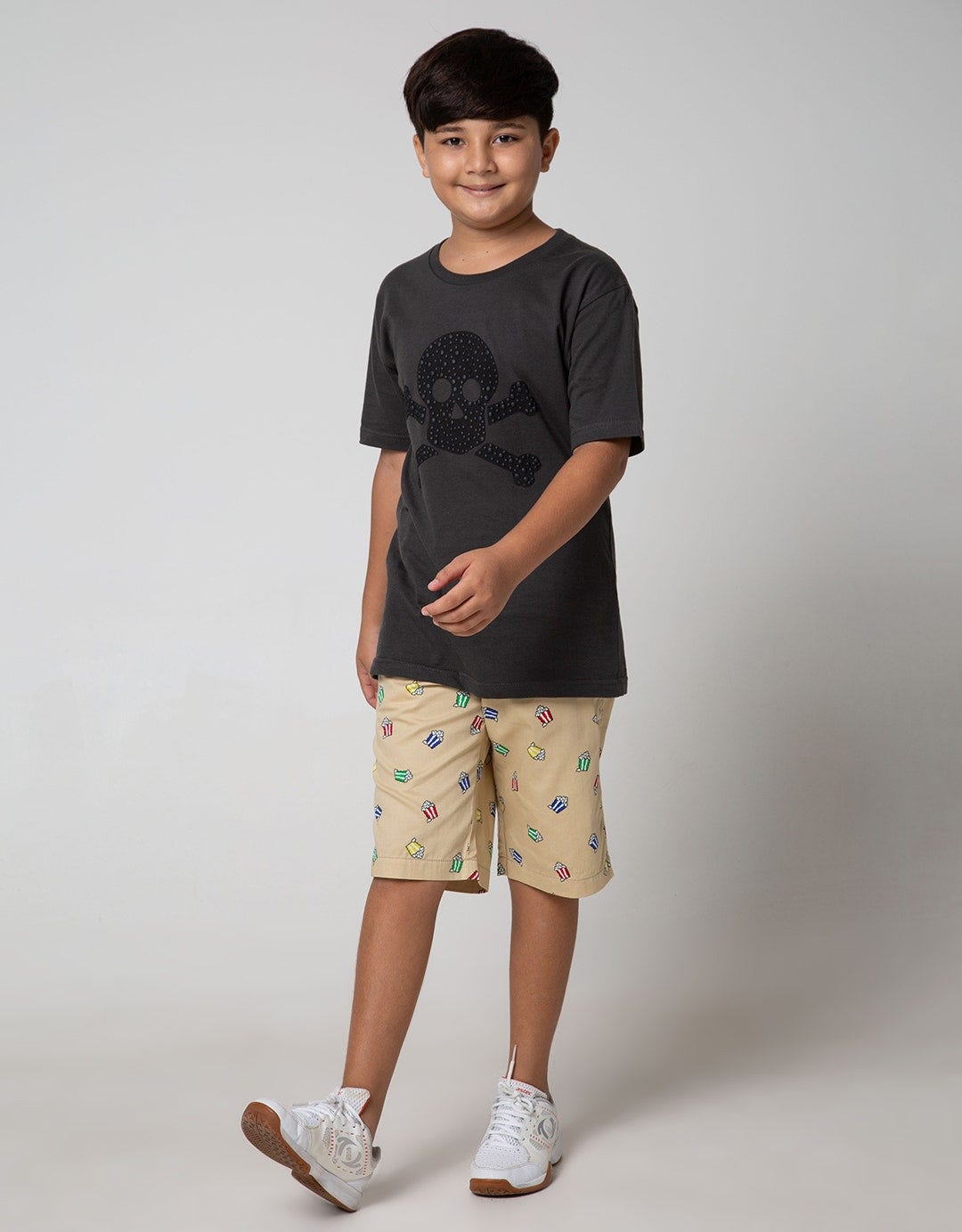 Nevada Short Woven Basic Crop