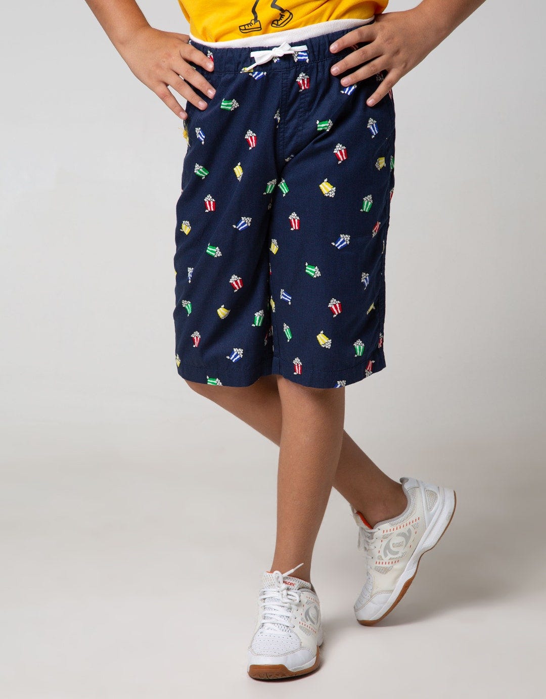 Nevada Short Woven Basic Crop