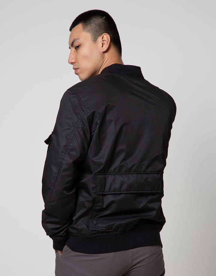 Nevada Jacket Woven With Scoulder And Big Pocket