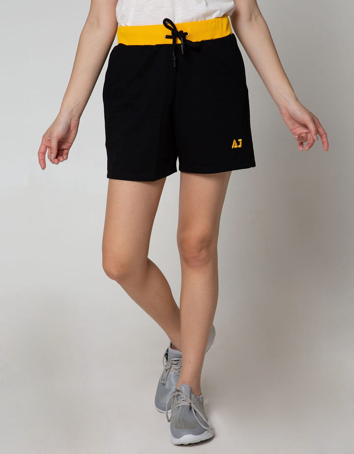 American Jeans Short Pants