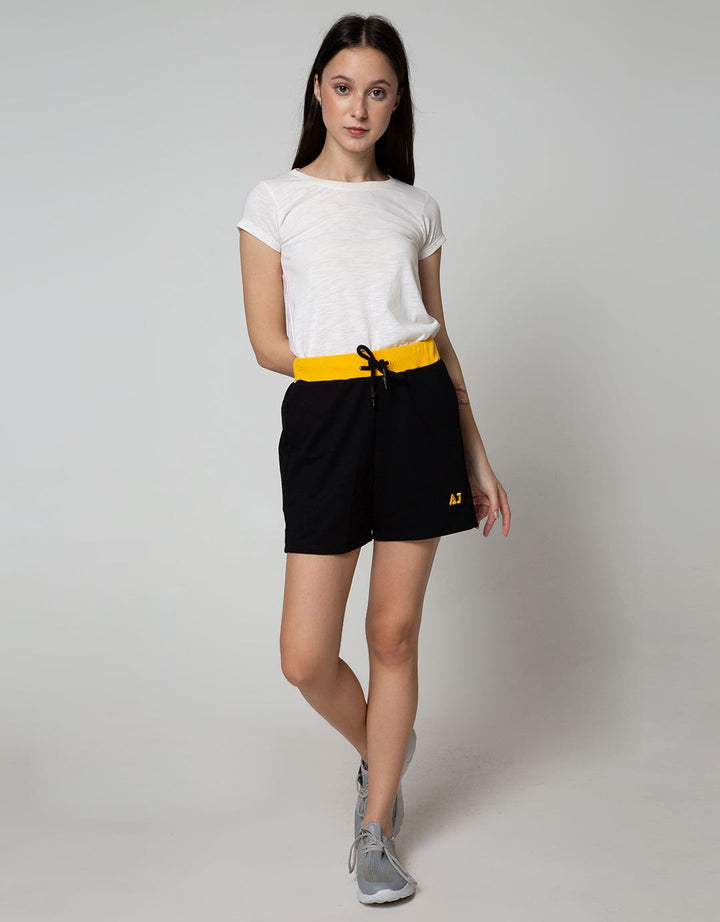 American Jeans Short Pants