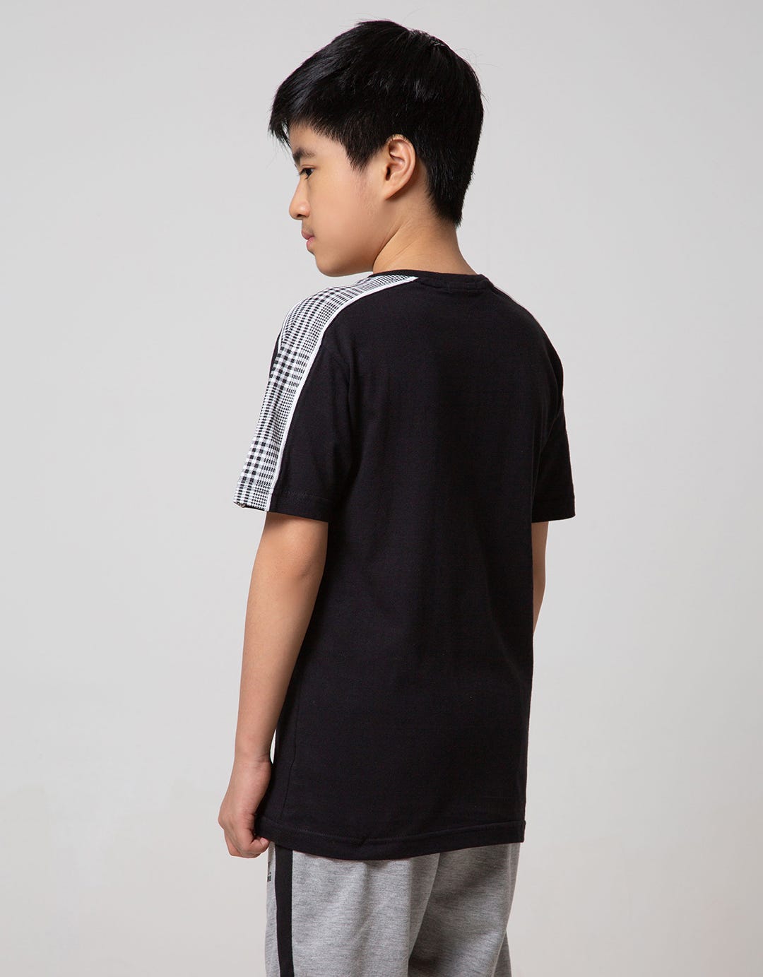 Nevada Short Sleeve T-Shirt Cut Sewn Check On Shoulder