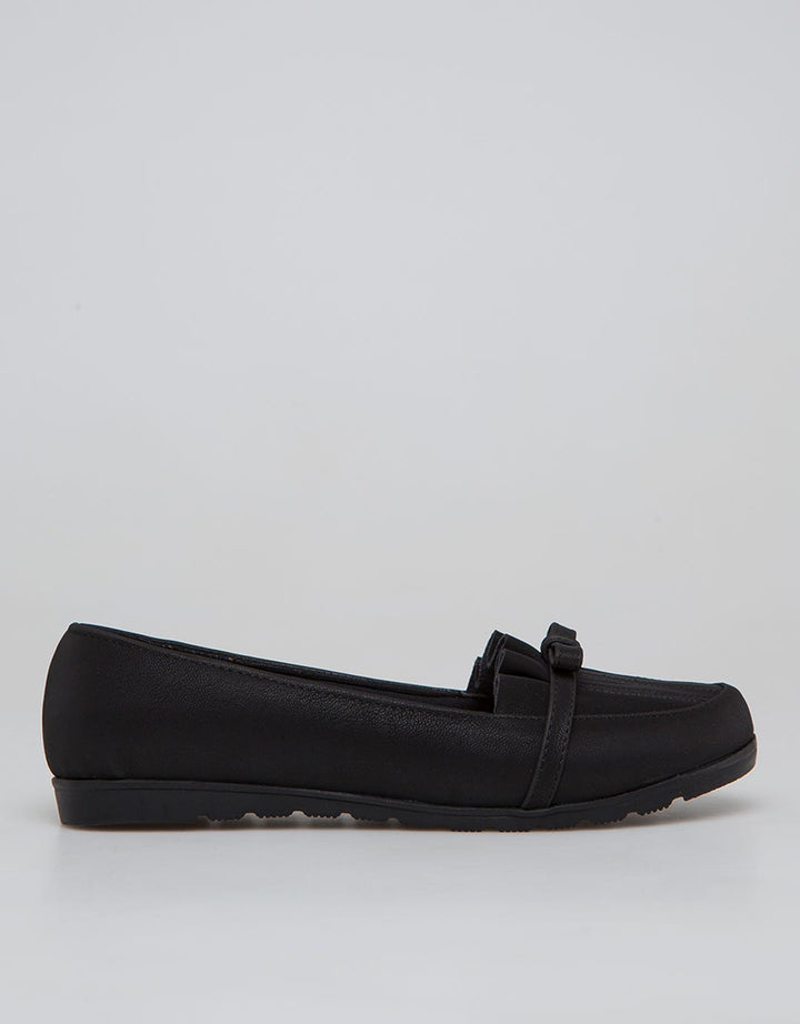 St Yves Ballerinas Ruffle