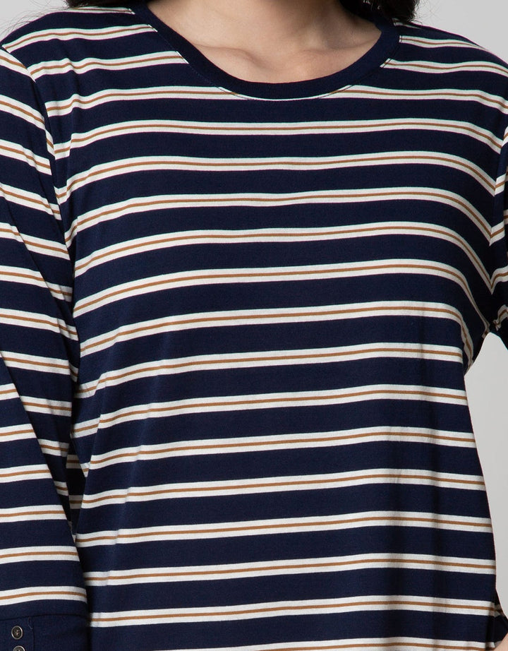 Phenomenal Blouse Stripes