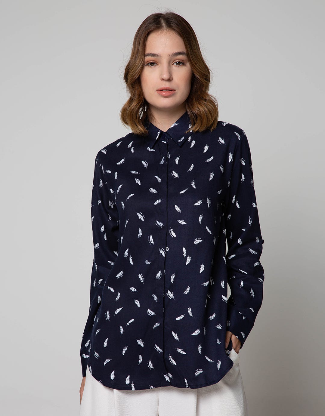 Connexion Long Sleeve Shirt Print Feather Hidden Button