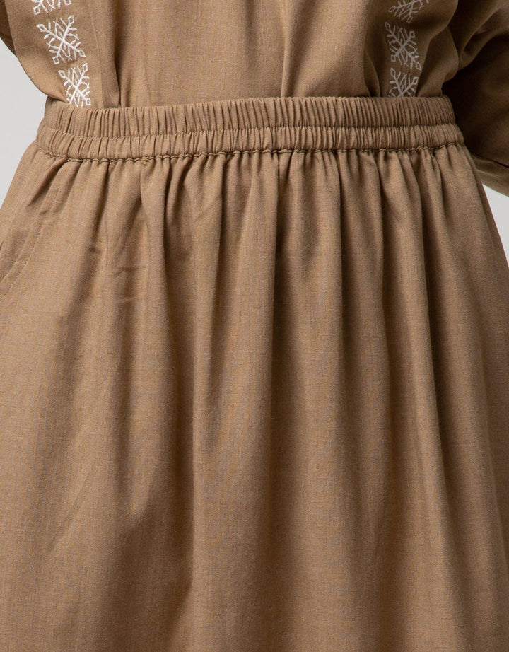 Annisa Maxi Skirt Hem Embro Twinning