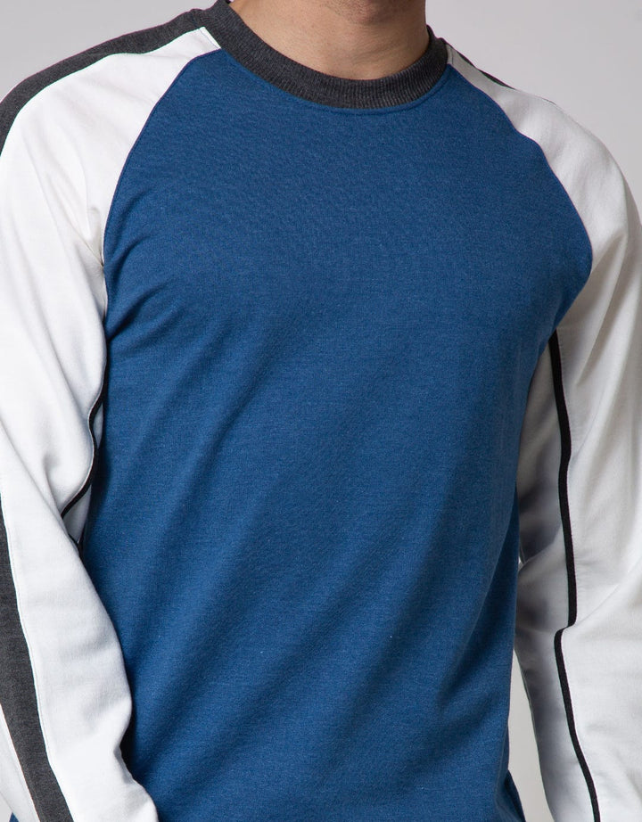 Sweatshirt Jumper Details