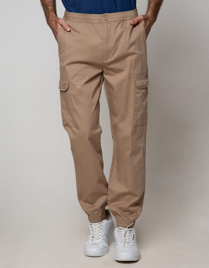 Jogger Cargo Details