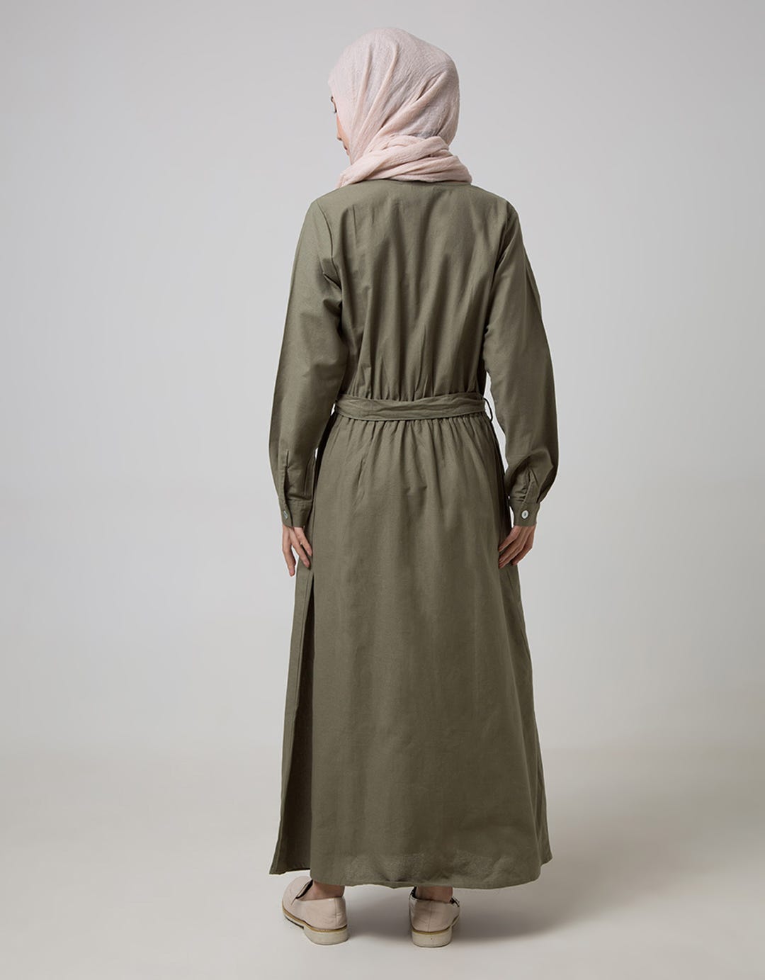 Annisa Ls Maxi Gamis L With Button Detail