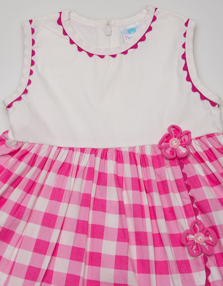 Pipiniko Short Sleeve Midi Dress 3 Button Floral Check