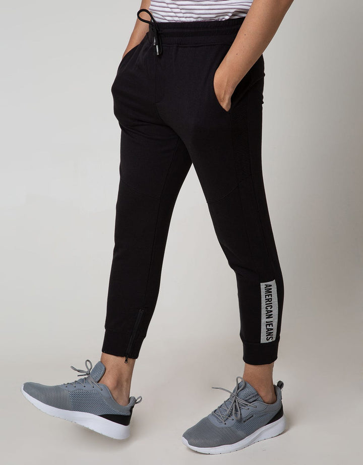 American Jeans Jogger Knit Terry Cut N Sewn Big Font