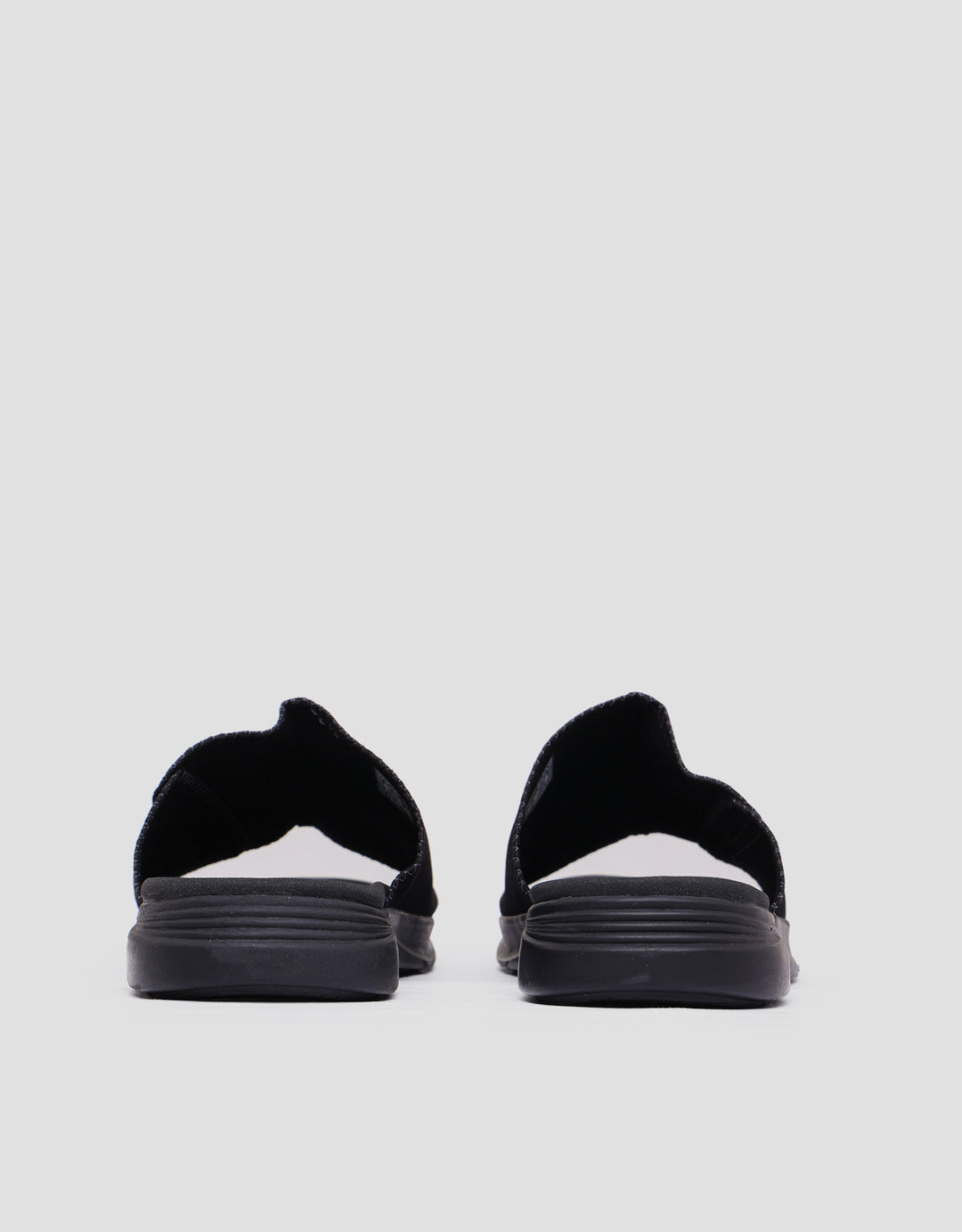 Cole Elegan Sandal Slipper Pria