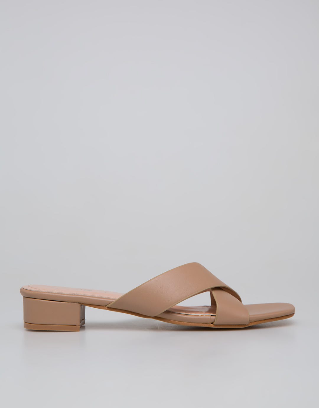 Details Slipper Sandals Cros