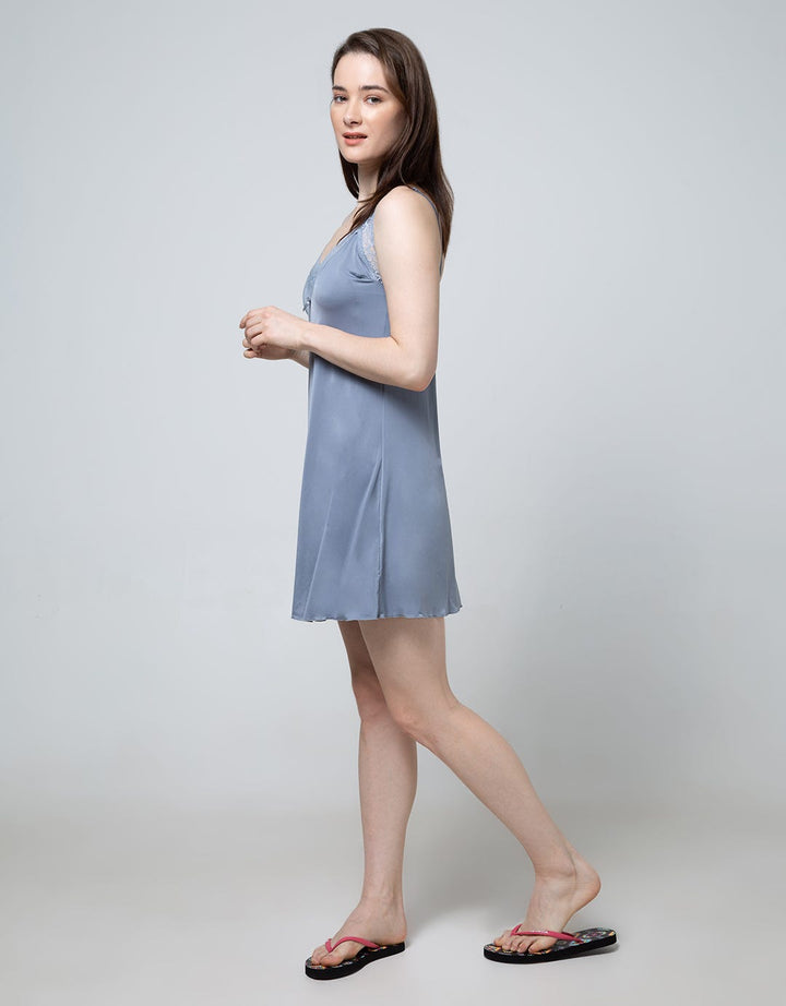 St. Yves Lingerie Coordinate With Lace