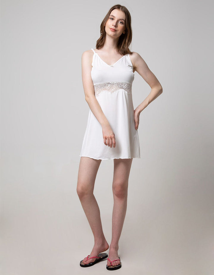 St. Yves Lingerie Lace Off