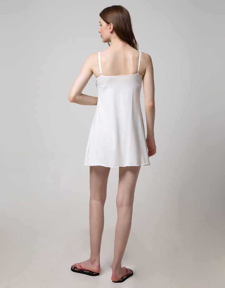 St. Yves Lingerie Lace Off