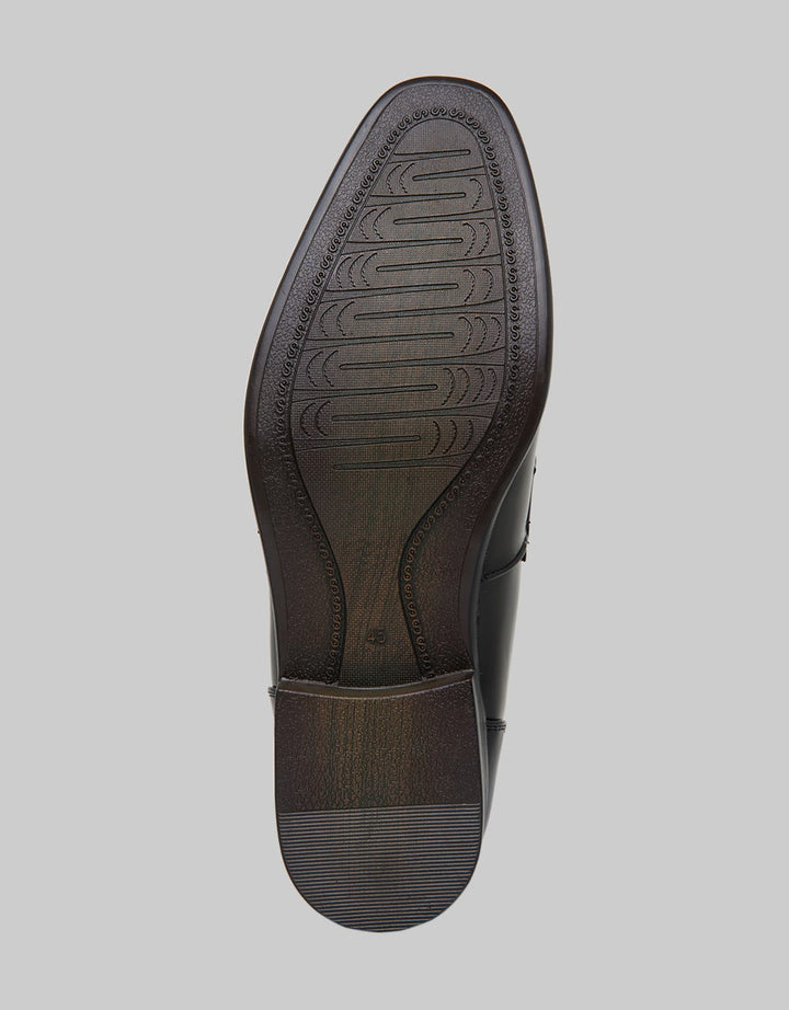 Yongki Komaladi Vant Sepatu Formal