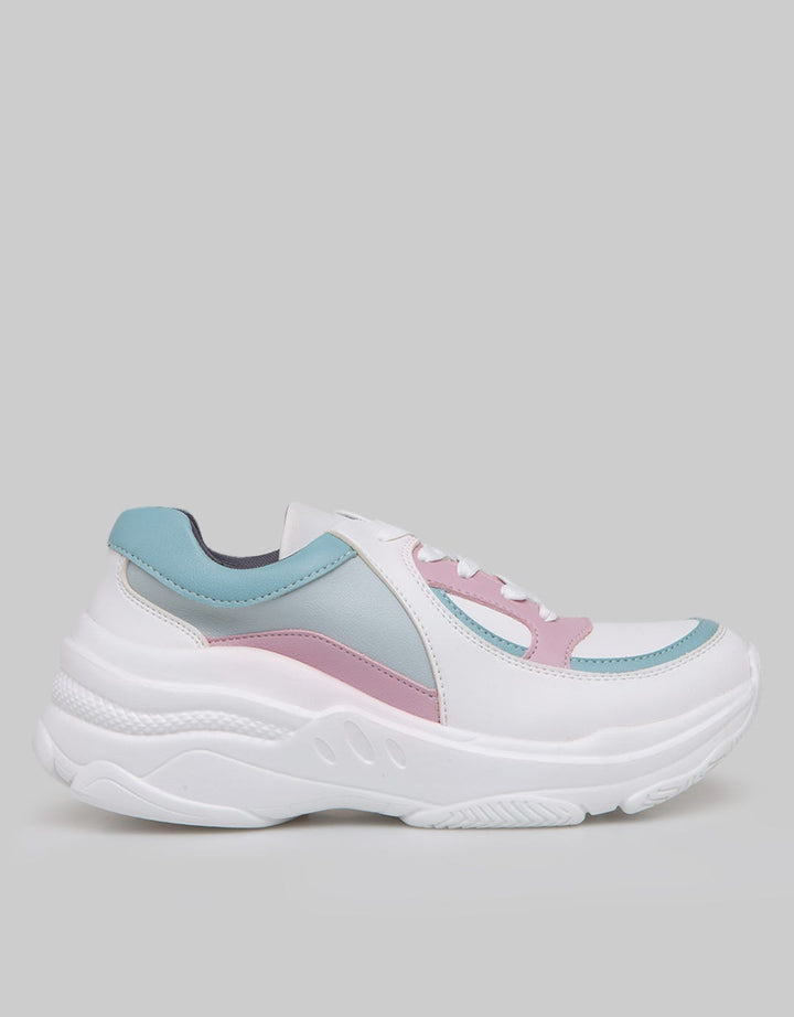 Yongki Komaladi Riana Sneakers