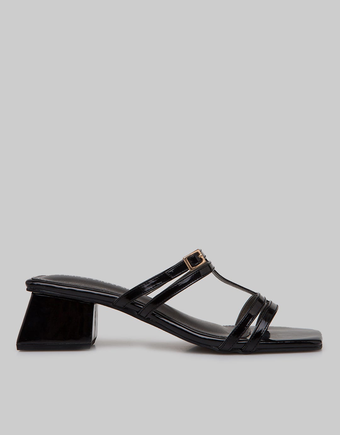 Yongki Komaladi Pricila Heels
