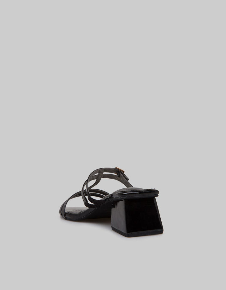 Yongki Komaladi Pricila Heels