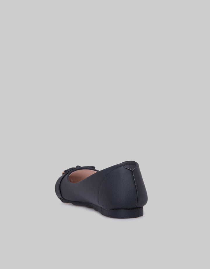 Yongki Komaladi Ribbon Heeled Shoes