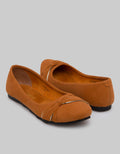 Yongki Komaladi Sepatu Hak Slip On
