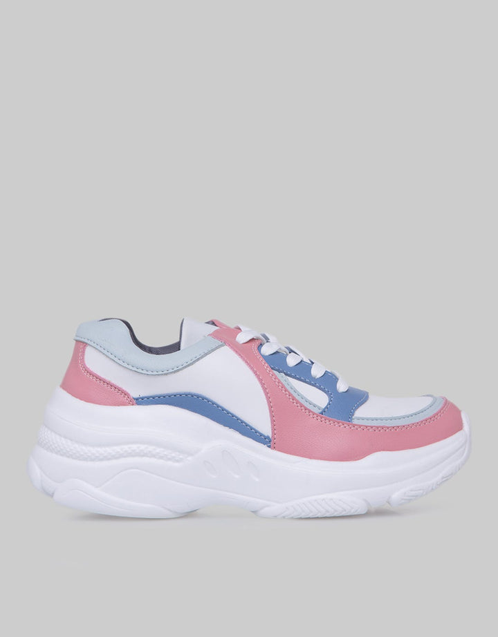Yongki Komaladi Riana Sneakers